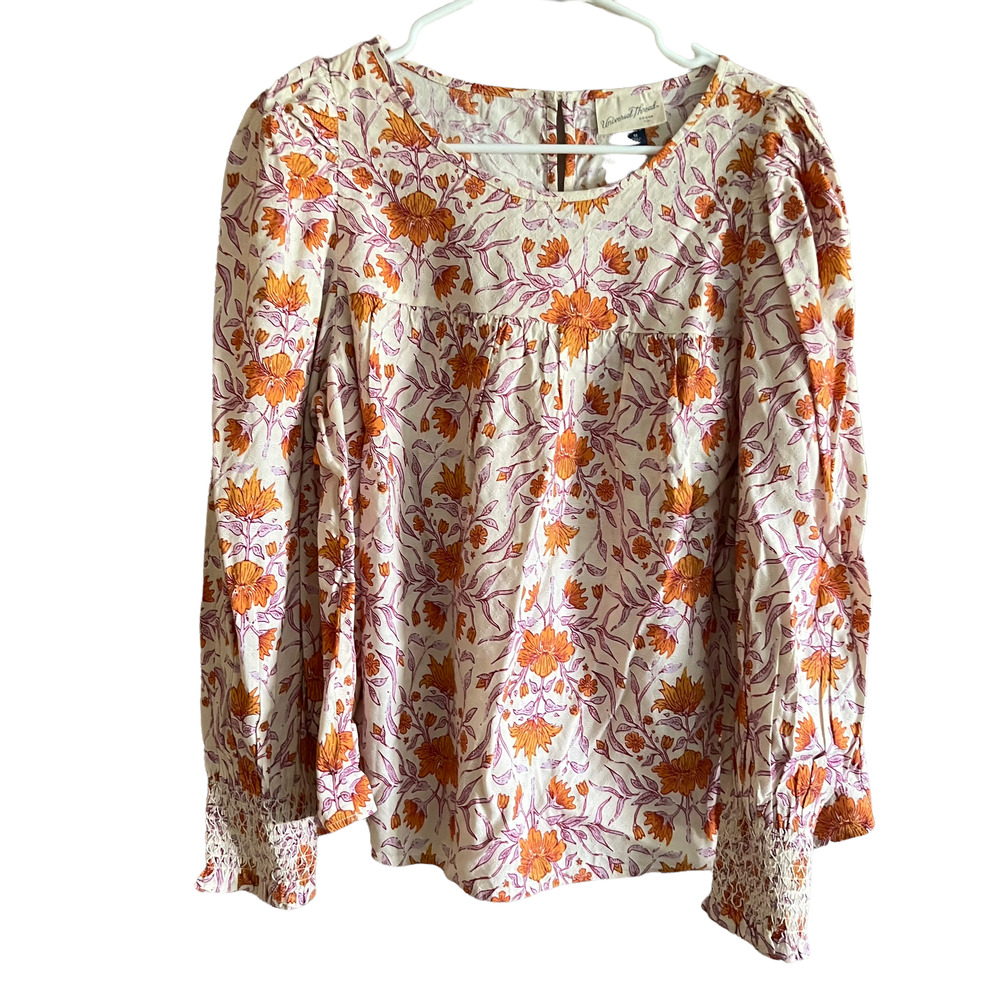 UNIVERSAL THREAD Women's size M Floral Prairie Blouse Top